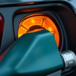 Газ вместо бензина: стоит ли переводить автомобиль и что при этом важно знать